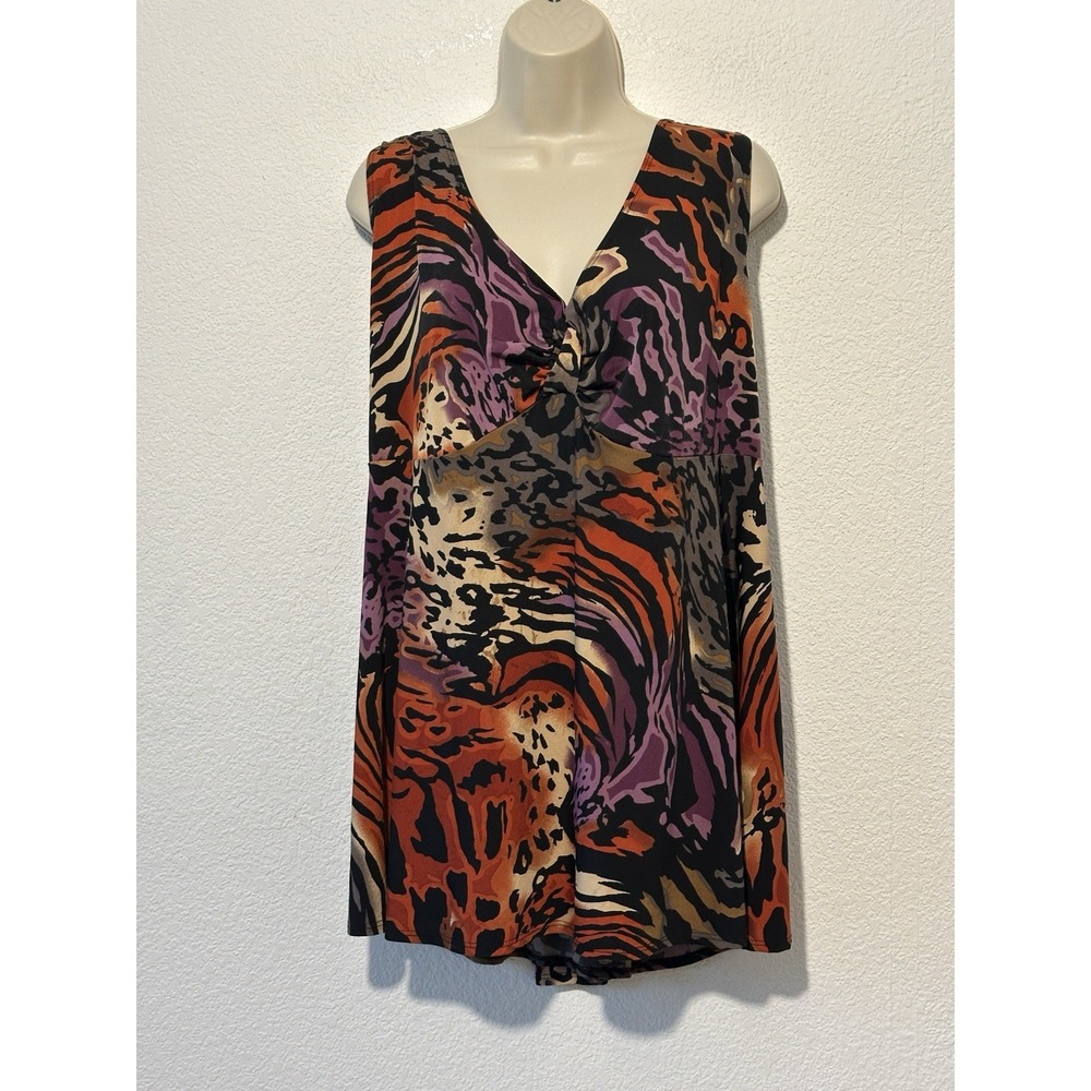 Sleeveless V-Neck Animal Print Tunic Top in Multi